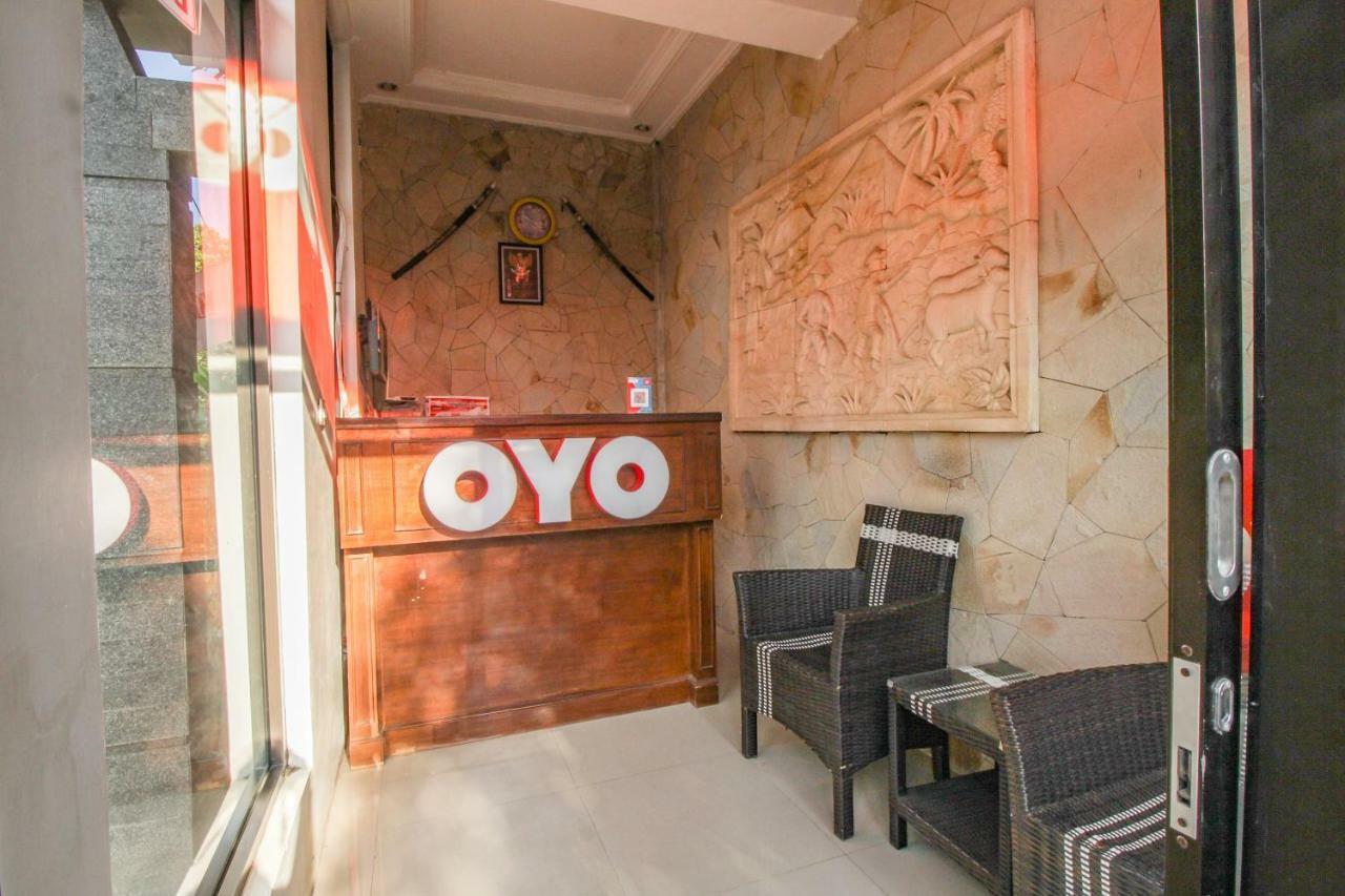 Oyo820阿巴德巴鲁酒店 庞岸达兰 外观 照片